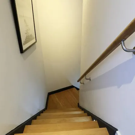 Brand New! Large & Luxurious Mews In 4! دبلن